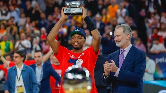 Trent Forrest, MVP de la Copa