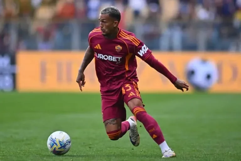From England: Several top clubs interested in Wesley